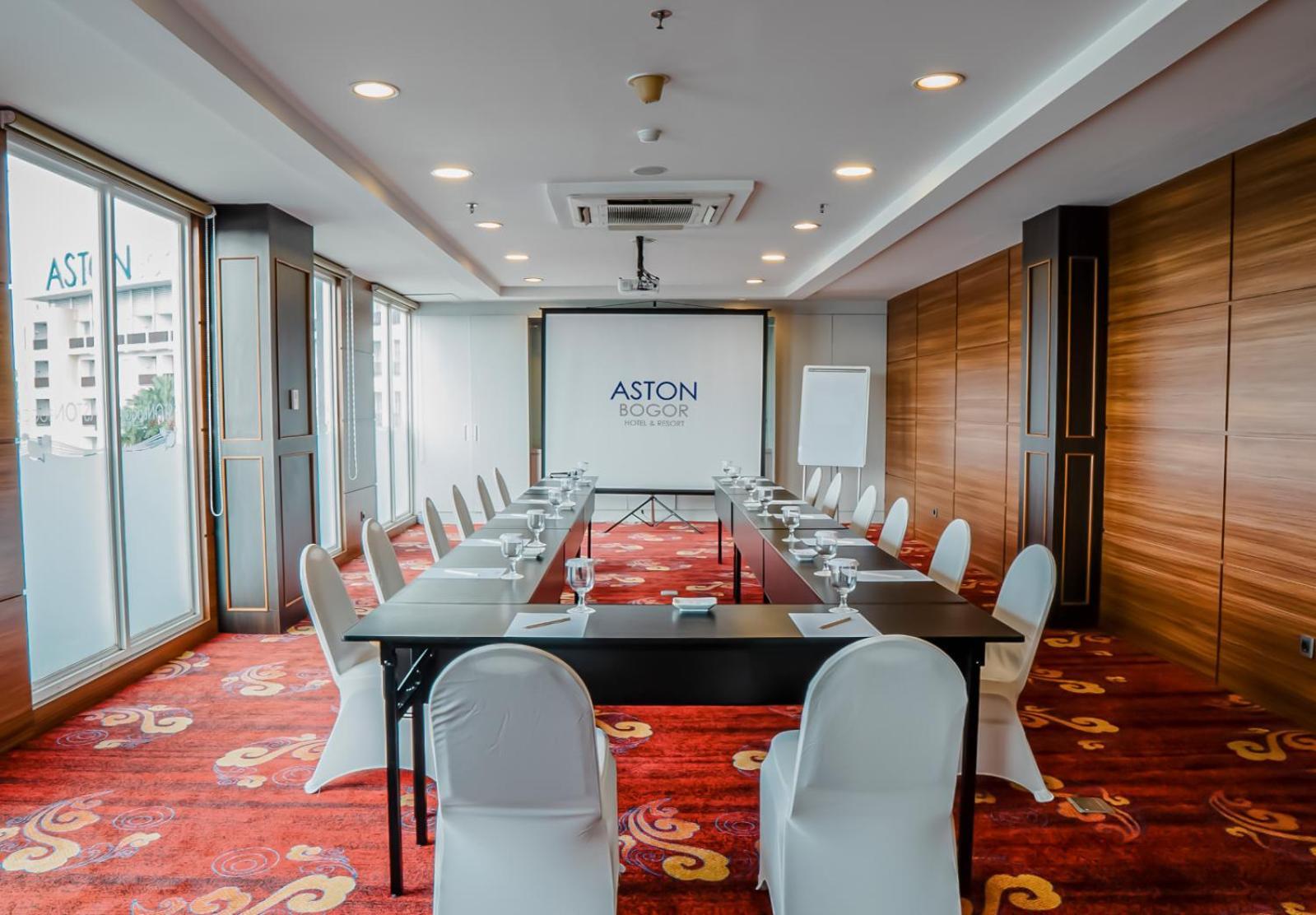 Aston Bogor Hotel And Resort Exterior foto