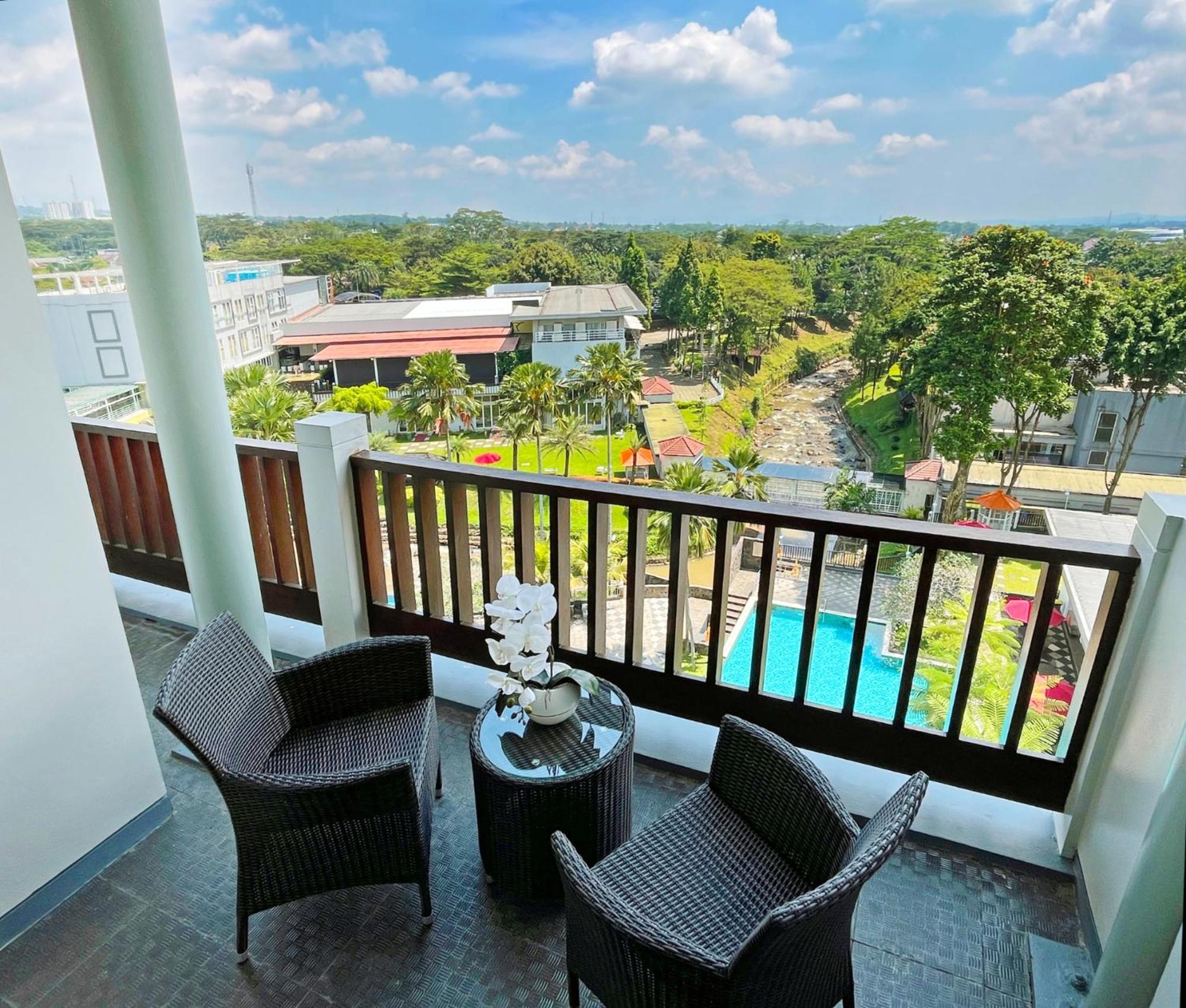 Aston Bogor Hotel And Resort Exterior foto