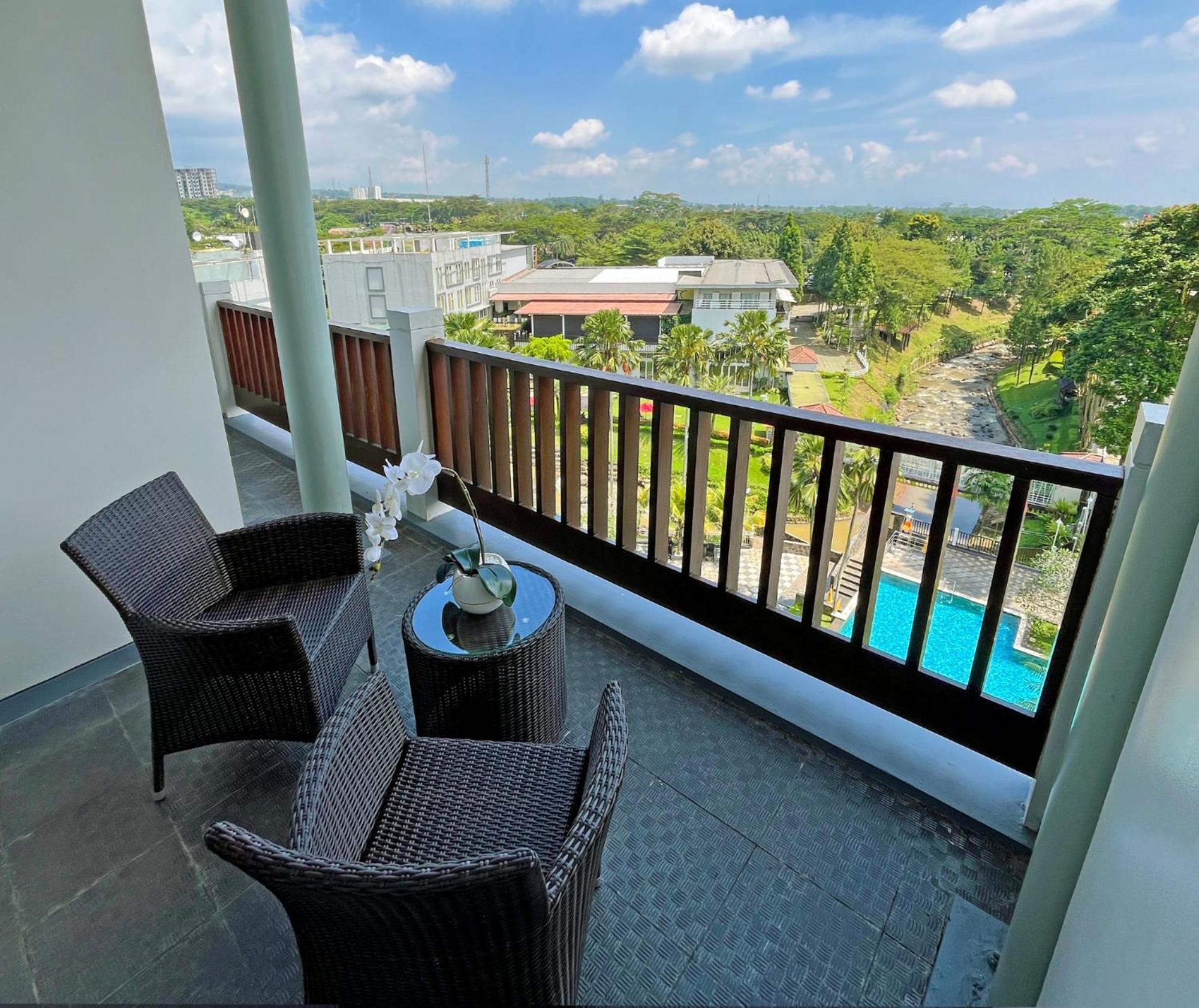 Aston Bogor Hotel And Resort Exterior foto